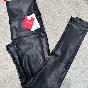 Spanx coated leggings, size small